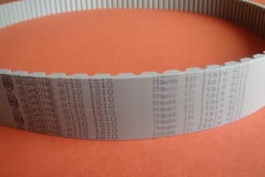 Pas zębaty 32 AT10-1210 Megadyne