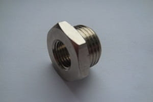 Redukcja krótka GZ 1/2" - GW 1/4" (mosiądz-niklowany)