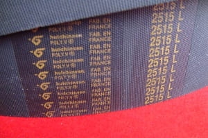 Pas wielorowkowy 12PL-2515 Hutchinson