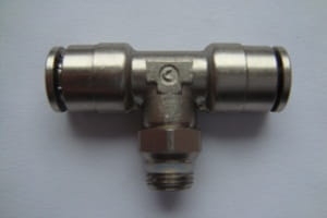 Złącze T obrotowe GZ R1/8" D=8mm (mosiądz-niklowany) Camozzi