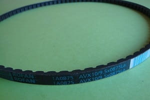 Pas uzębiony AVX10x875 La Roulunds