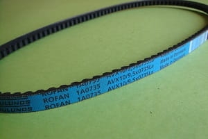 Pas uzębiony AVX10x735 La Roulunds