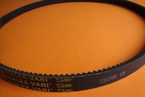 Pas wariatorowy 22H1370DR (22x8x1320Li) Roulunds