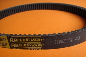 Pas wariatorowy 22H0700DR (22x8x650Li) Roulunds