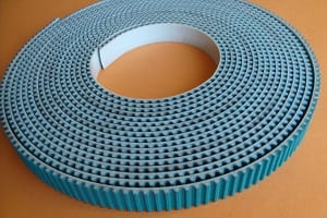 Pas zębaty PU RPP5 18mm (5M) PAZ w metrażu