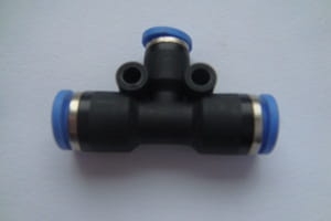 Złącze T redukcyjne D=6mm - D1=4mm Sang-A