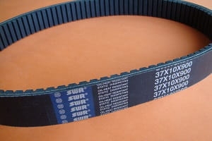 Pas wariatorowy 37x10x900 SWR