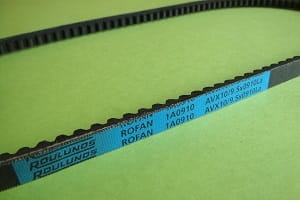 Pas uzębiony AVX10x910 La Roulunds